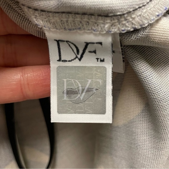 Diane Von Furstenburg DVF Blue Kaden Rivera Buds Leaf Silk Dress Size 8 - Picture 12 of 14